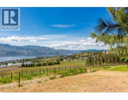 1345 Gregory Road, West Kelowna, BC V1Z3P2 Photo 12