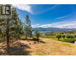 1345 Gregory Road, West Kelowna, BC V1Z3P2 Photo 9