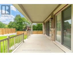 6 Dennis Reed Court, Aurora, ON L4G4A5 Photo 44