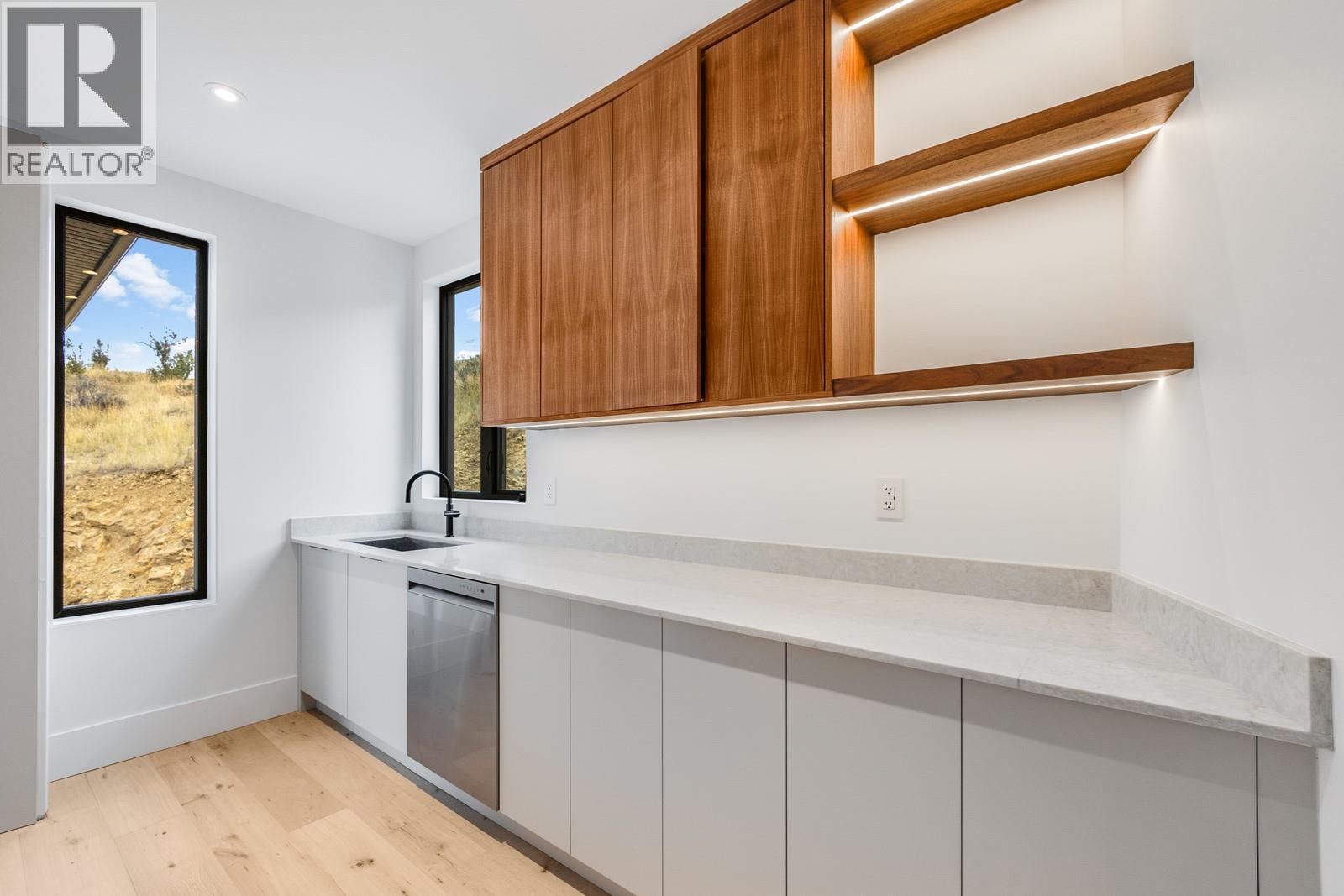 1122 Pearcy Court - Image 12