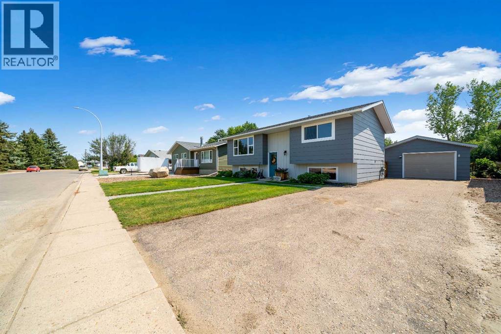 109 Centennial Park Crescent East - Photo 37