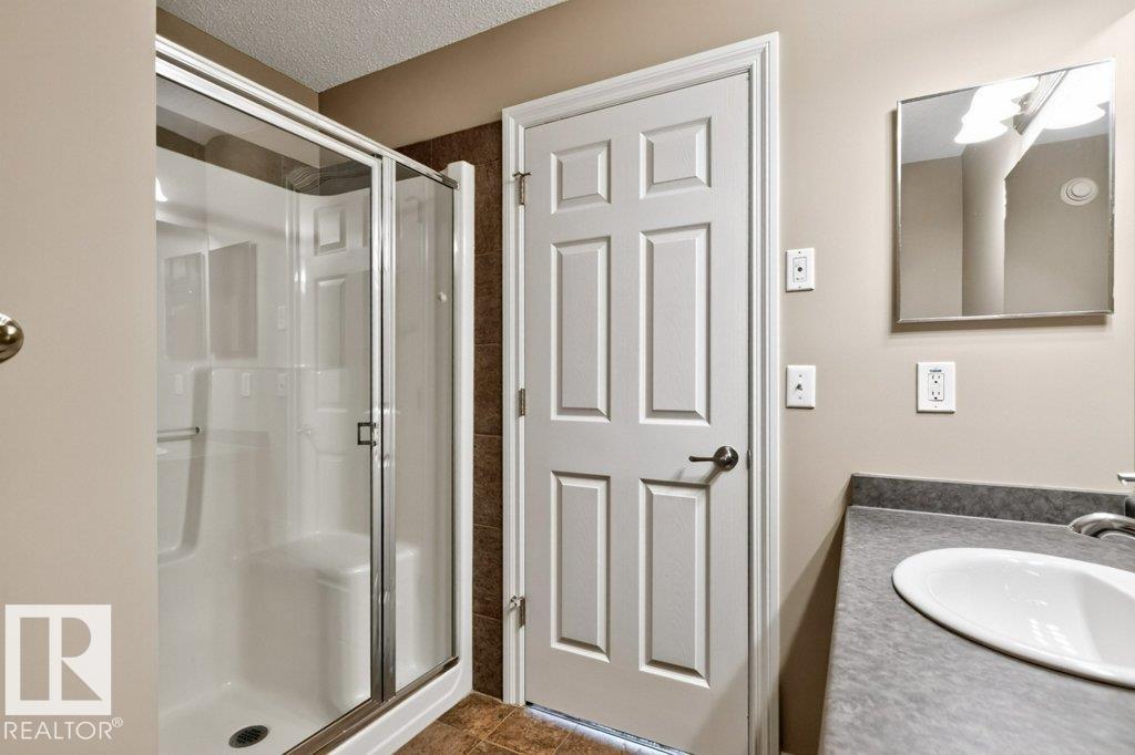 40 HARTWICK LO - Photo 24