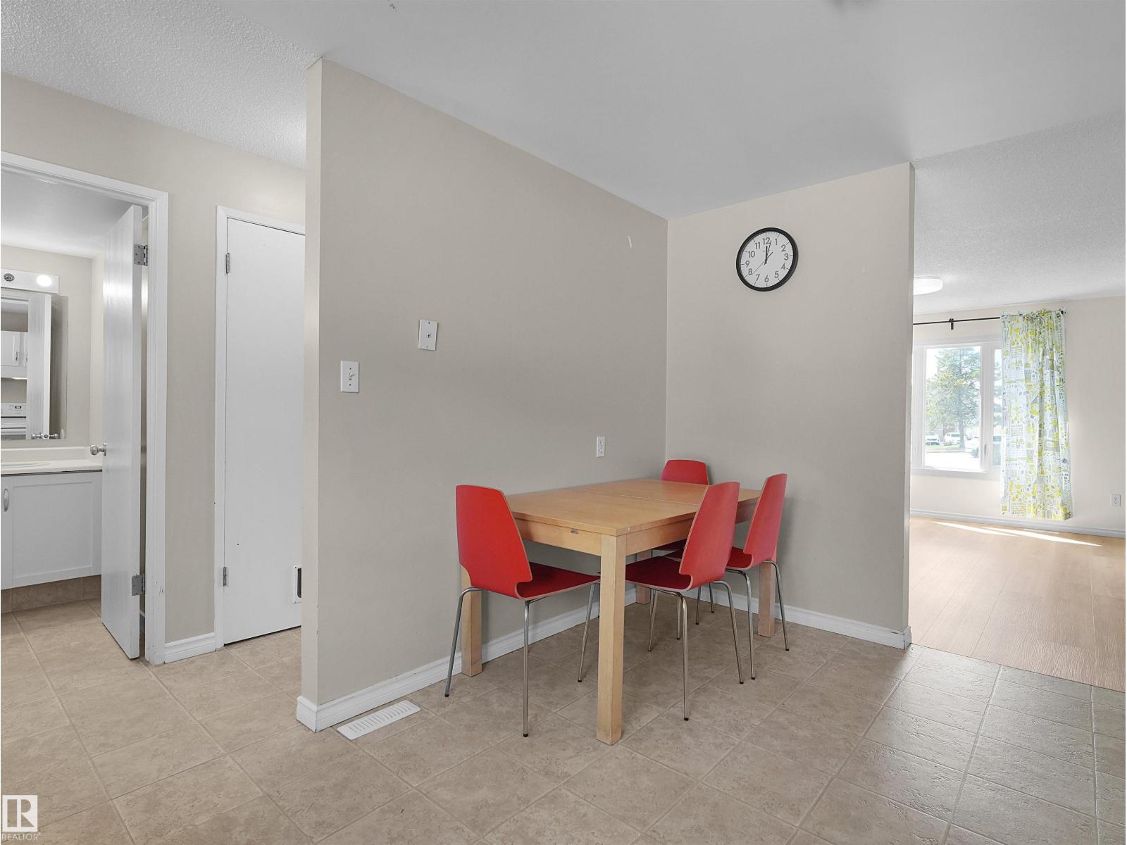 16483A 115 ST NW - 9