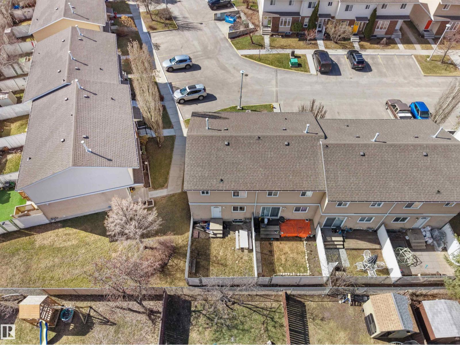 16483A 115 ST NW - 33