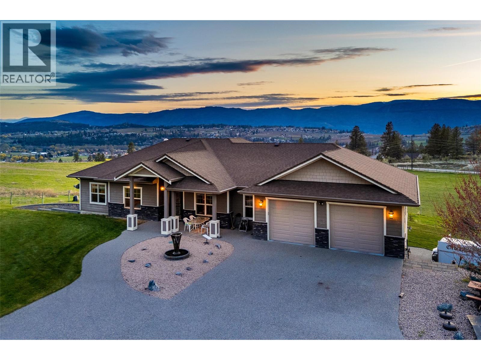 12435 Oyama Road, Lake Country