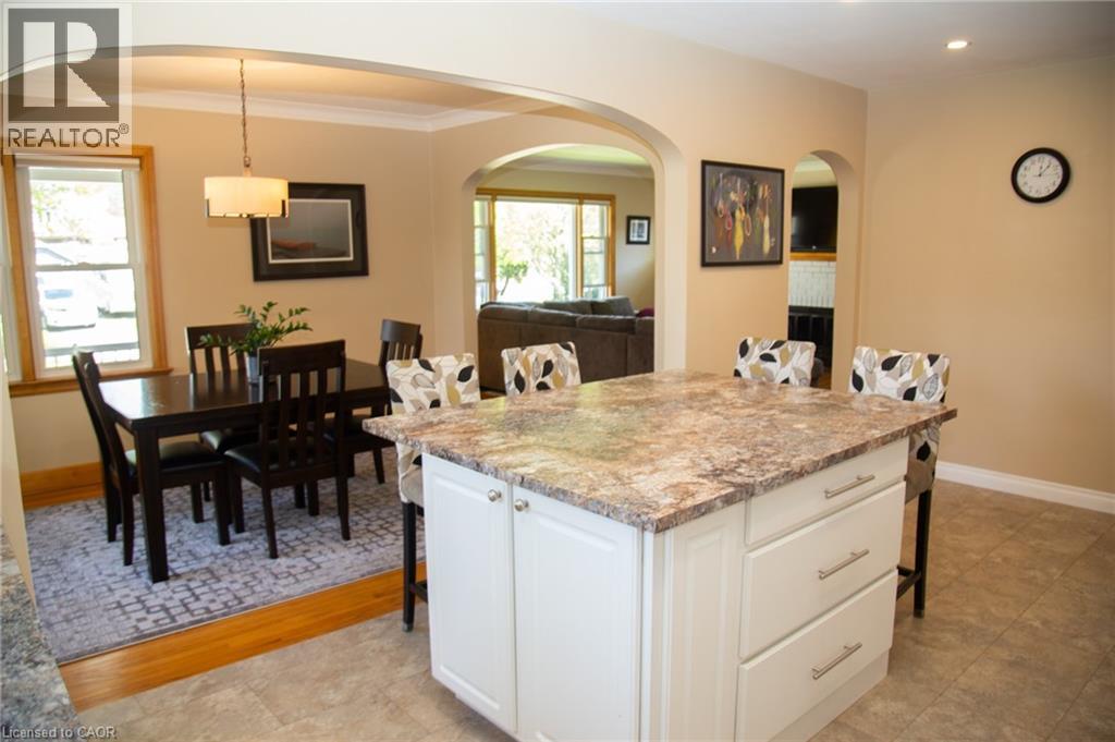 42 HAWTHORNE Avenue - 15