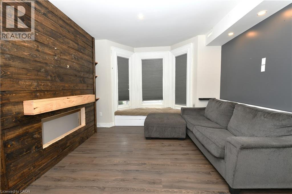 10 MEDA Street - Image 14
