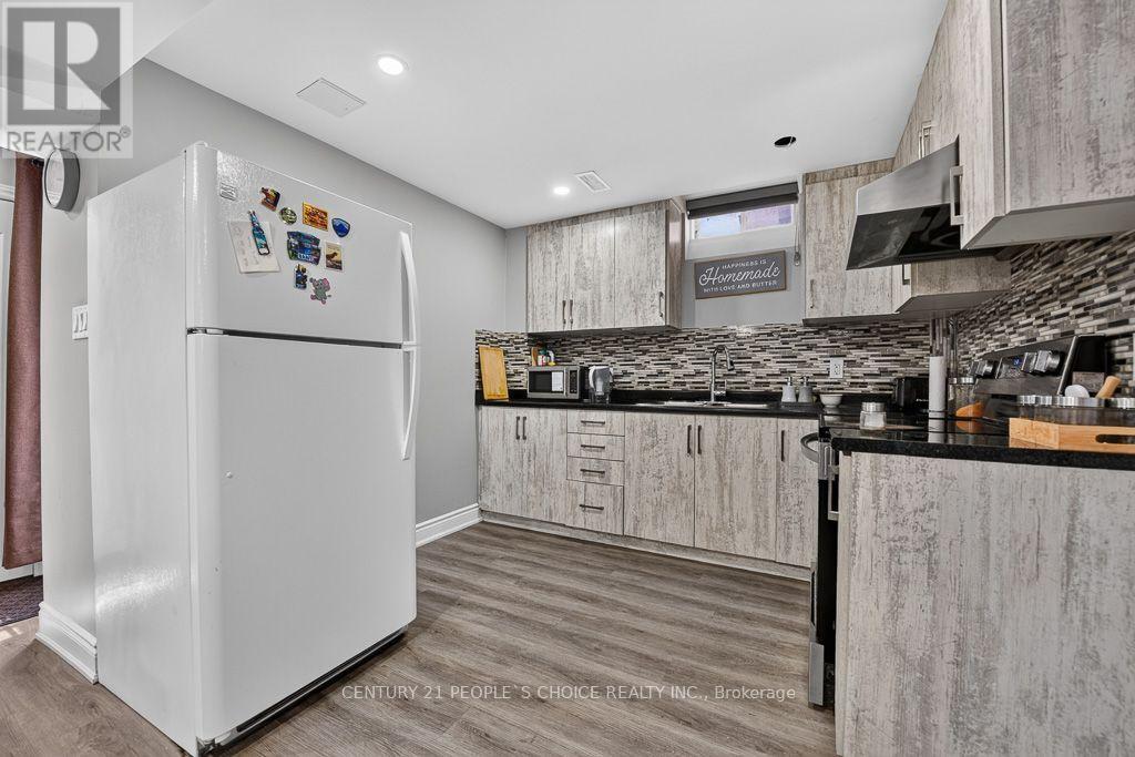 50 PENBRIDGE CIRCLE - 40
