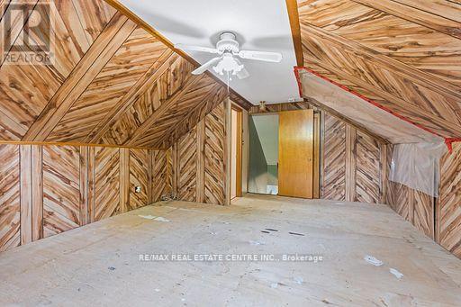 44 WILLOW STREET S - 19