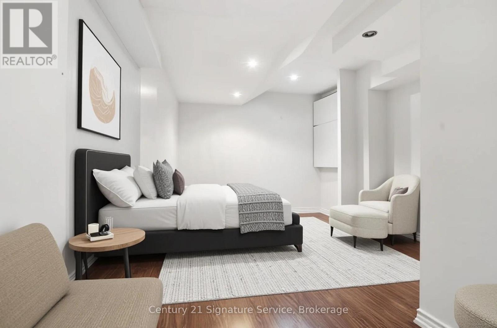 4 CLOVERLAWN STREET - 29