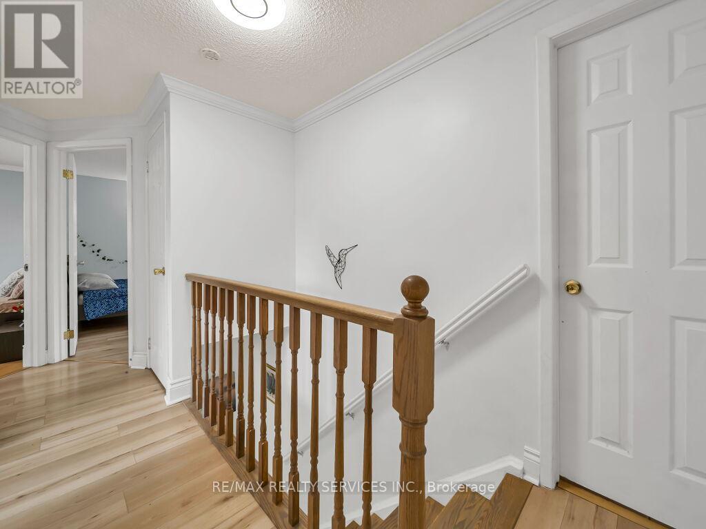 3079 BARTHOLOMEW CRESCENT - 17