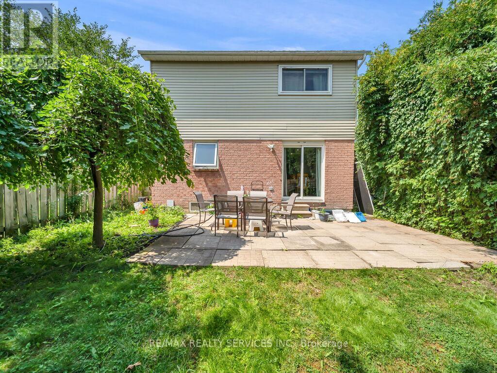 3079 BARTHOLOMEW CRESCENT - 37