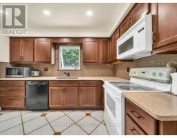 3079 Bartholomew Crescent, Mississauga, ON L5N3K9 Photo 12