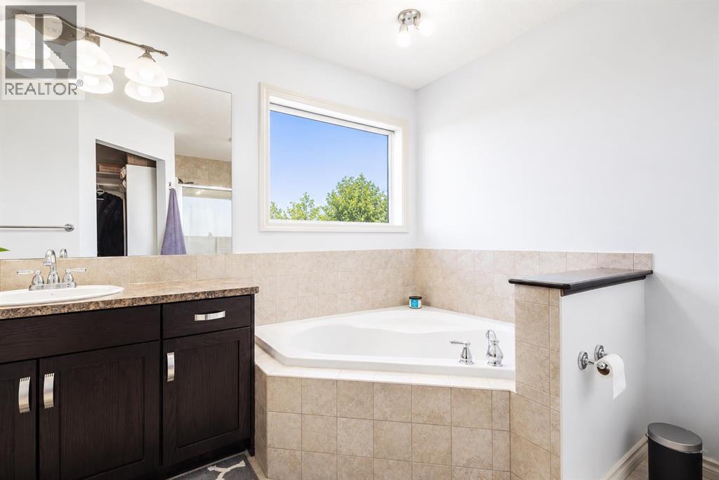 821 Auburn Bay Boulevard Southeast - Photo 24