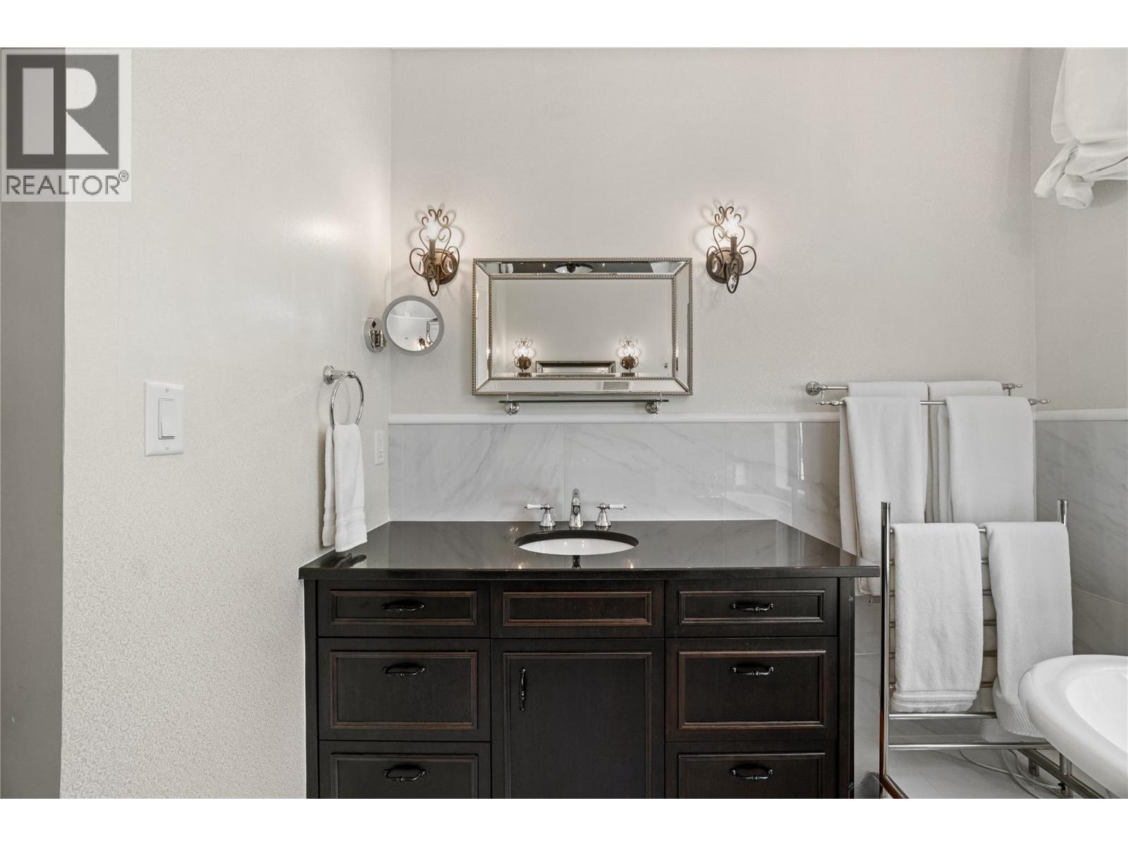 4680 56 Street NW - Image 44