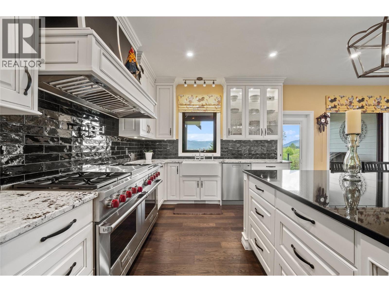 4680 56 Street NW - Image 22