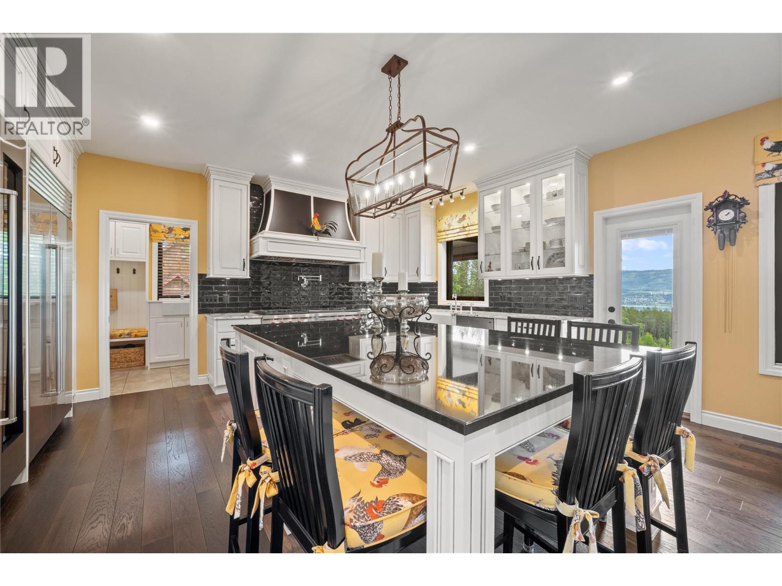 4680 56 Street NW - 19