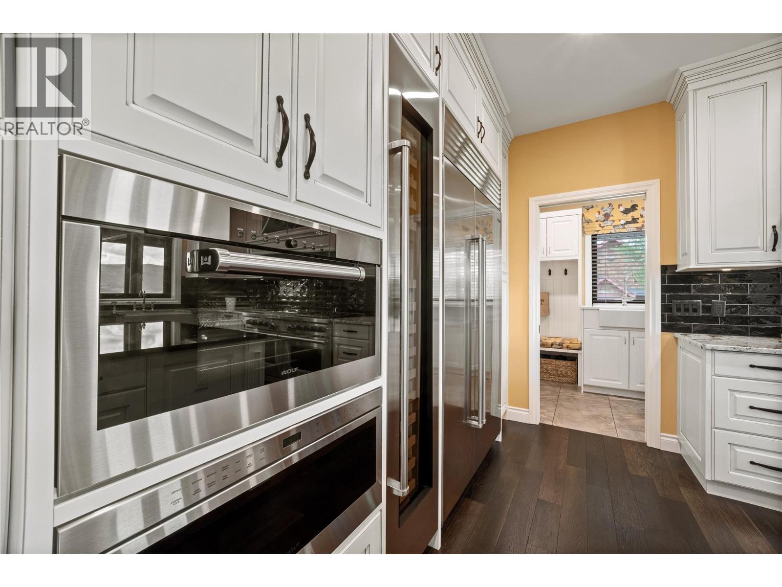 4680 56 Street NW - Image 20