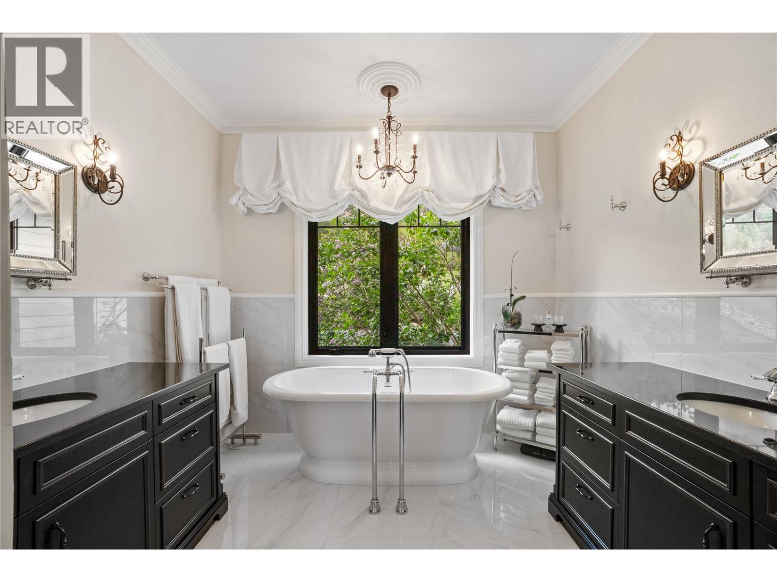 4680 56 Street NW - Image 40