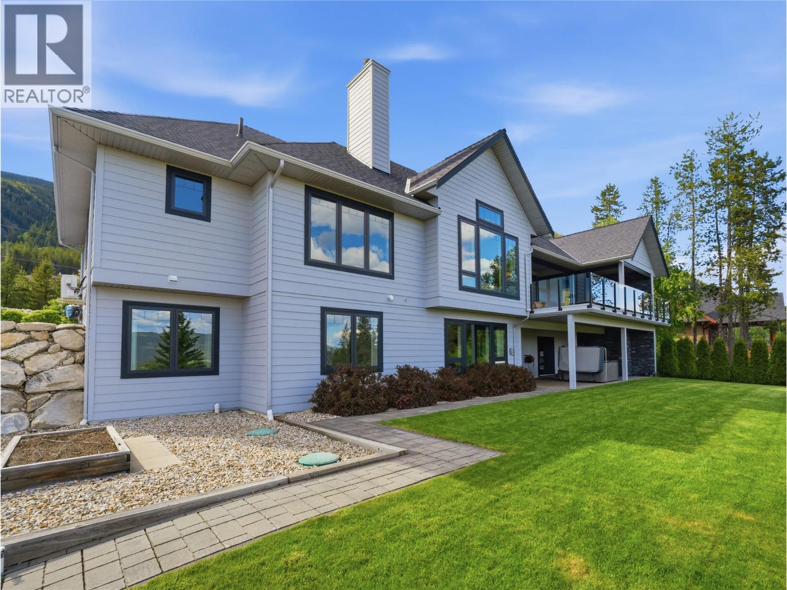 4680 56 Street NW - 72