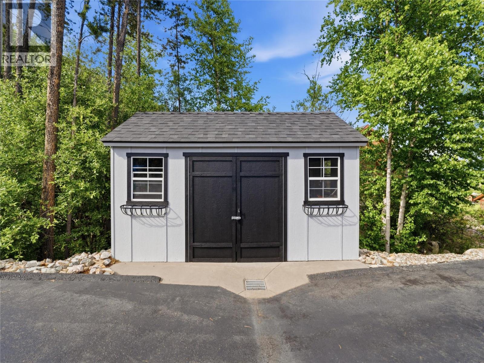4680 56 Street NW - 94