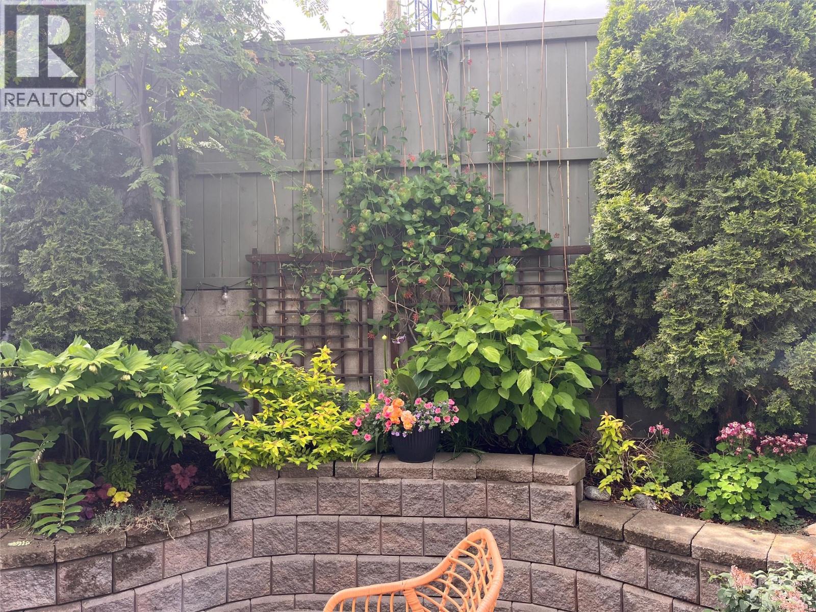 #14 145 NICOLA Street - 30