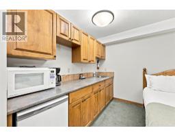 3160 Creekside Way Unit# 331, Sun Peaks, BC V0E5N0 Photo 6