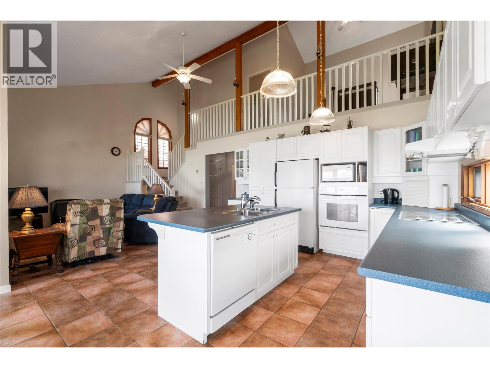 #4 6868 Squilax-Anglemont Road - Image 6
