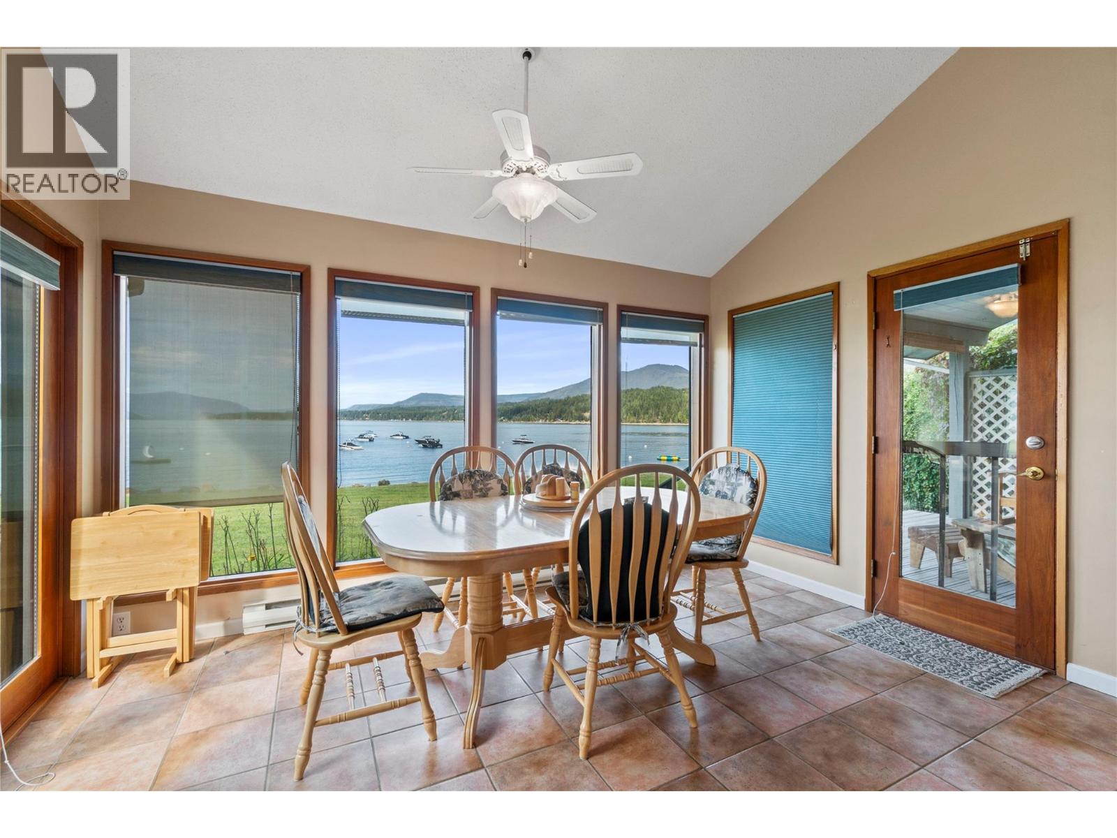 #4 6868 Squilax-Anglemont Road - Image 11