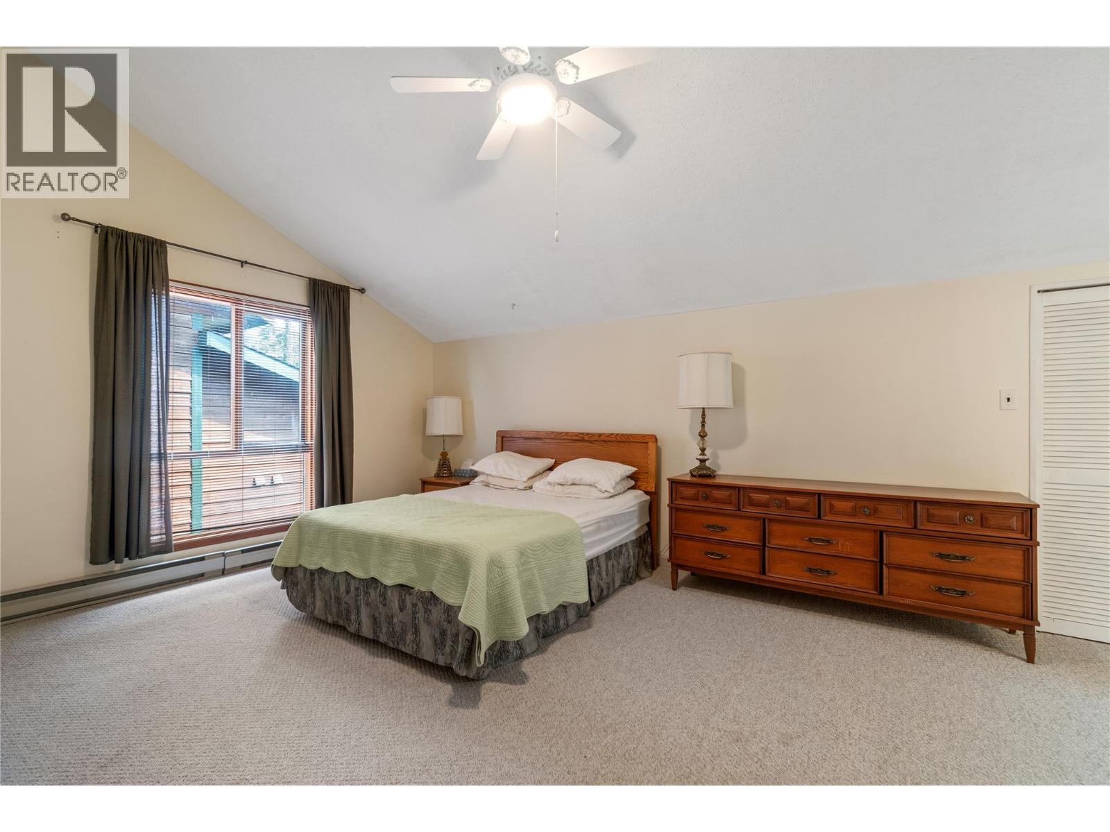 #4 6868 Squilax-Anglemont Road - 26
