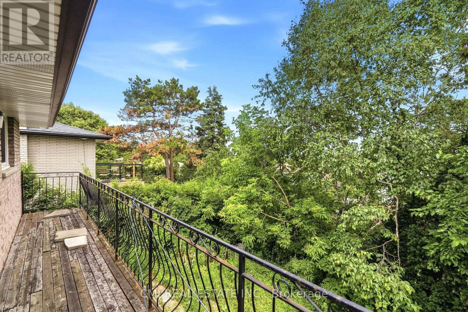 185 LAVINA CRESCENT - 45
