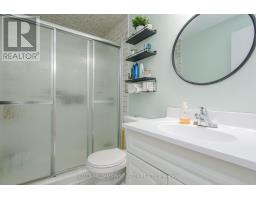 Bathroom - 5 - 90 Ferman Drive, Guelph, ON N1H8E6 Photo 6