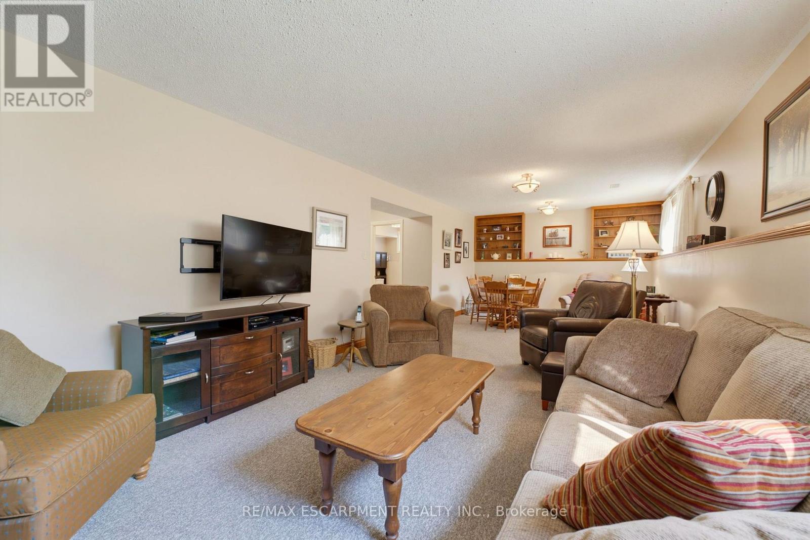 17 BUCHANAN DRIVE - Image 24