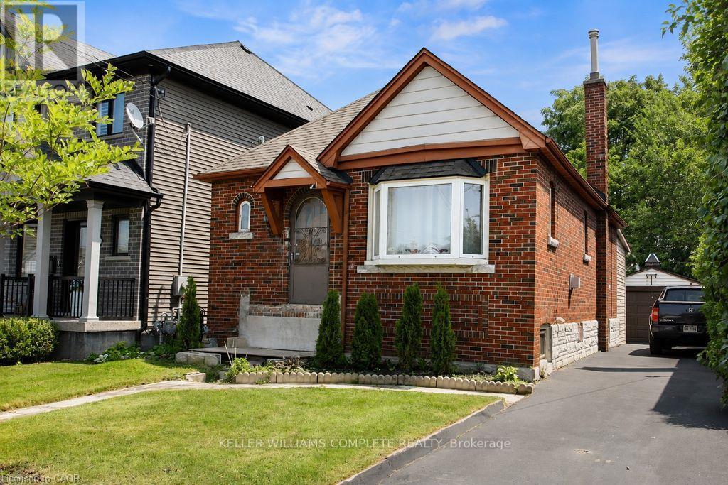 Photo of 35 Barons Avenue