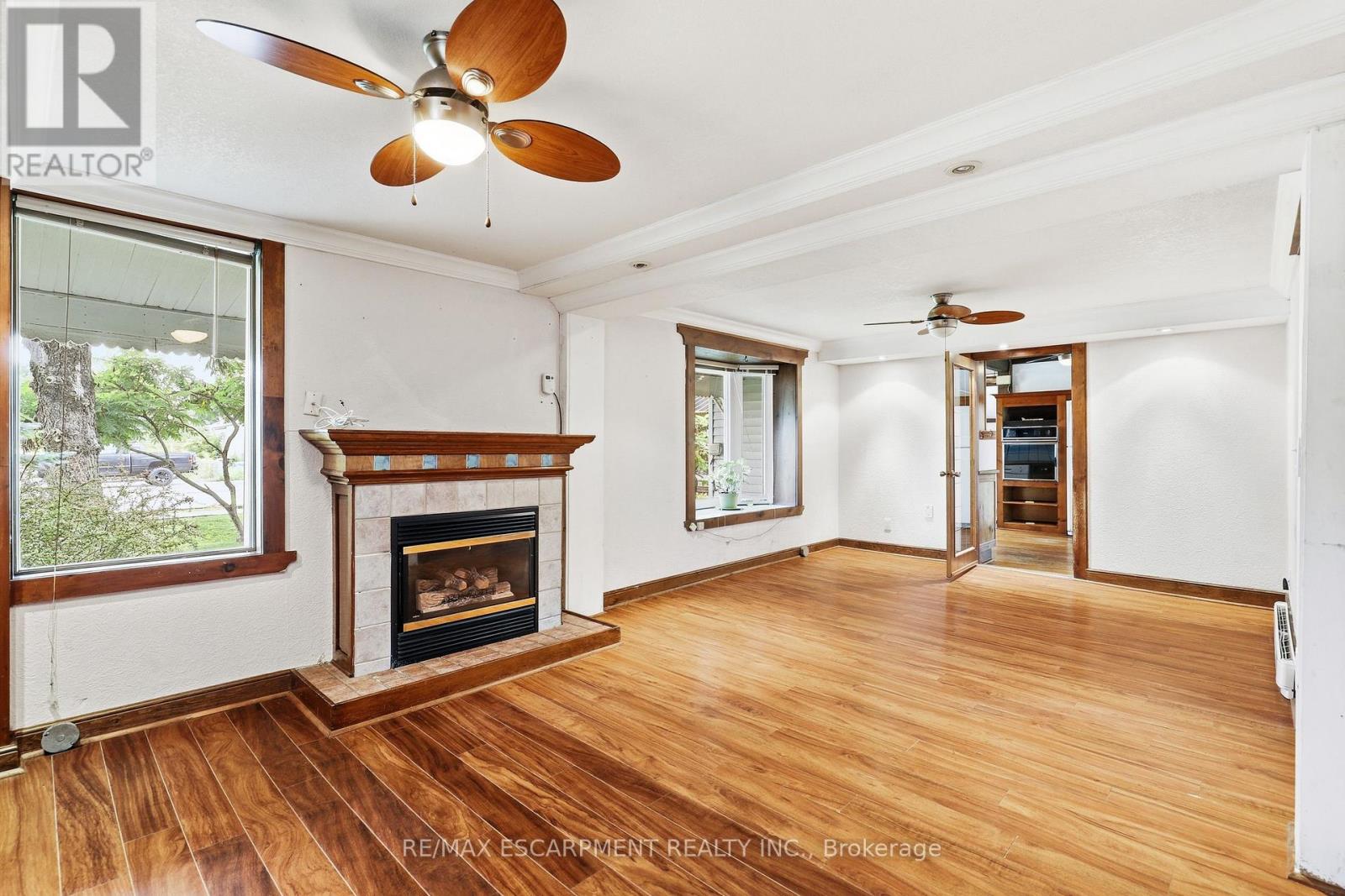 142 GRIFFIN STREET S - Image 16