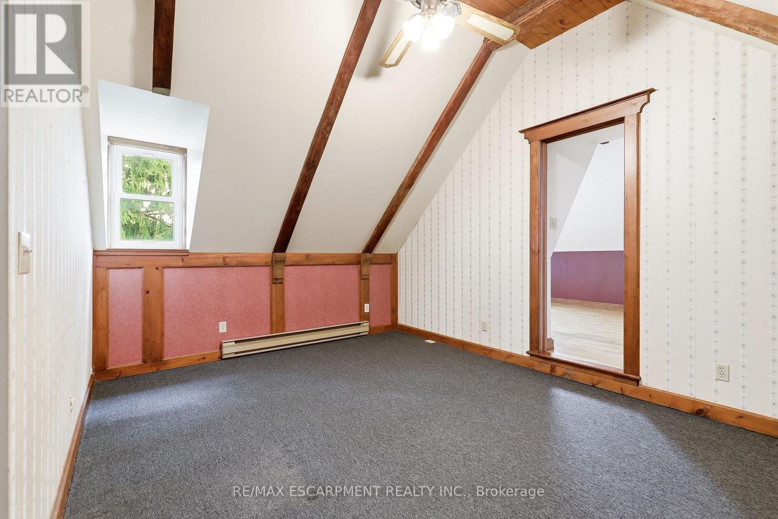 142 GRIFFIN STREET S - Image 27