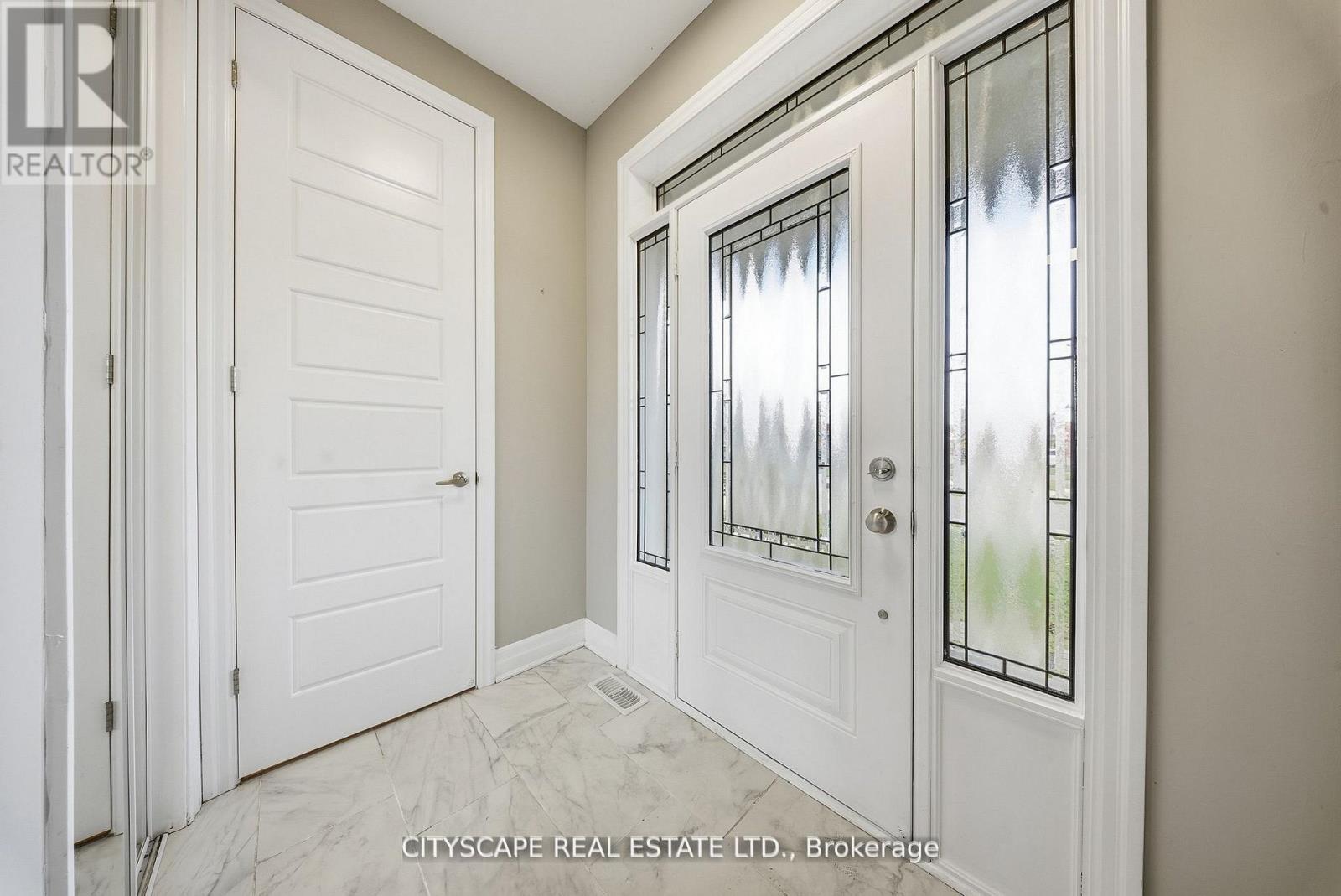 28 CELANO DRIVE - 6