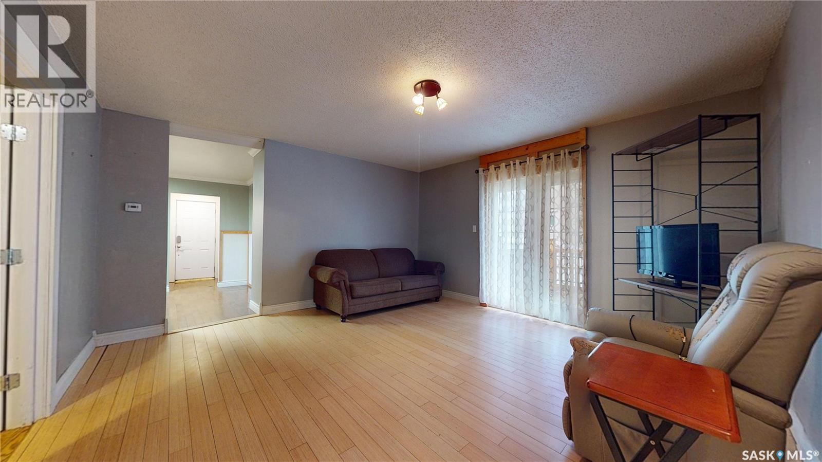 102-104 Marsh STREET - Image 10