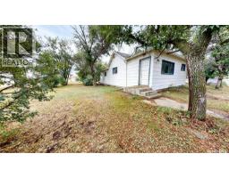 102-104 Marsh Street, Maple Creek, SK S0N1N0 Photo 32