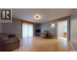 3pc Bathroom - 102-104 Marsh Street, Maple Creek, SK S0N1N0 Photo 7