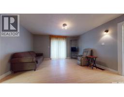 102-104 Marsh Street, Maple Creek, SK S0N1N0 Photo 8