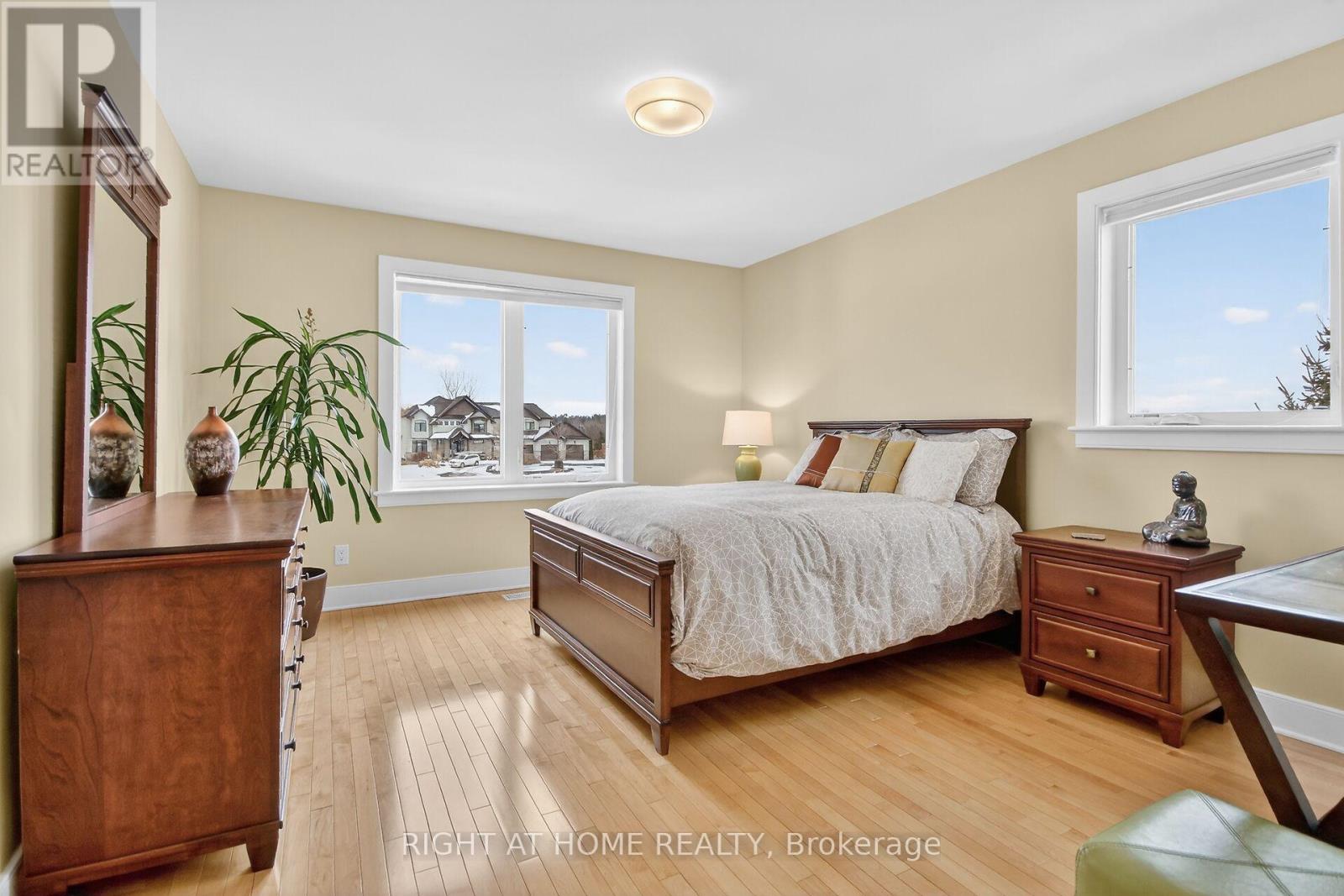 4 Bed, 5 Bath House for Sale in Ottawa – 105 RAVENVIEW WAY, Ottawa – MLS# X13080614 - Image 39
