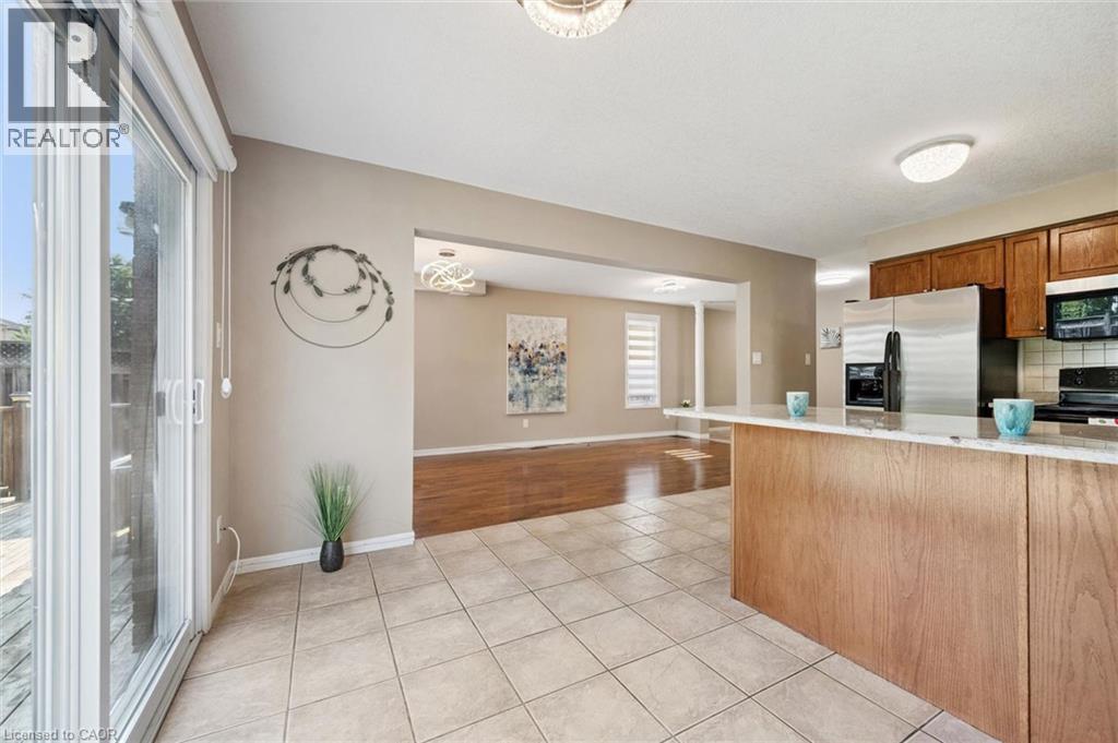 226 SLEAFORD Street - Image 17