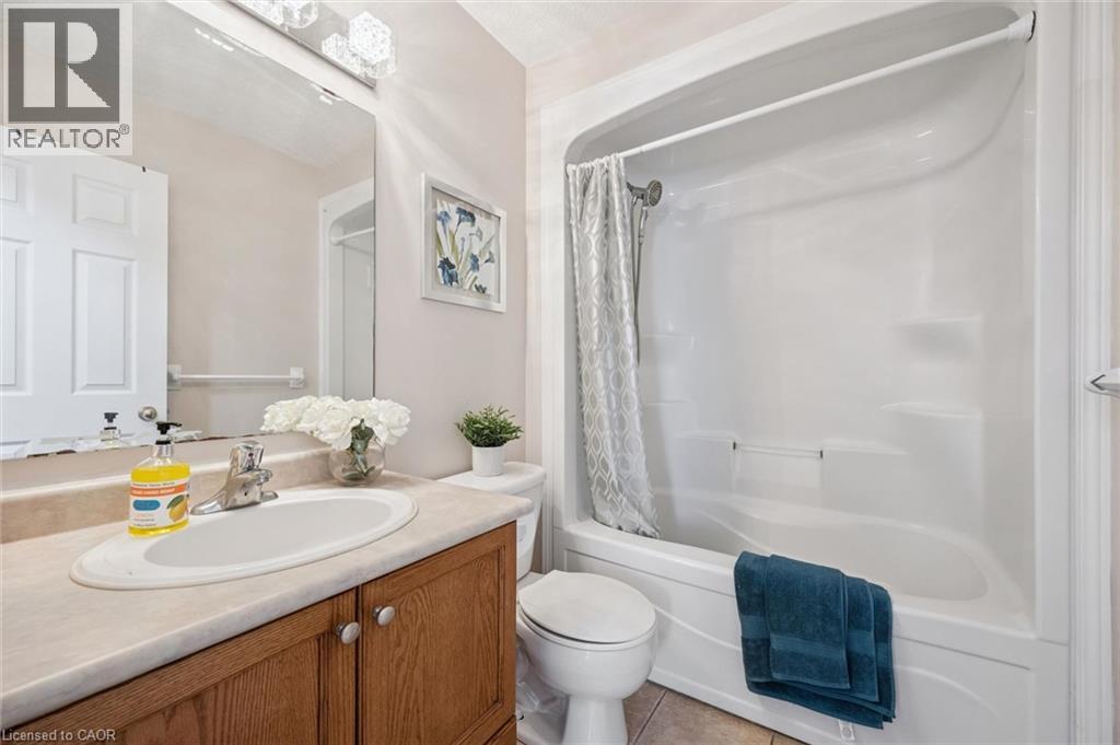 226 SLEAFORD Street - Image 35