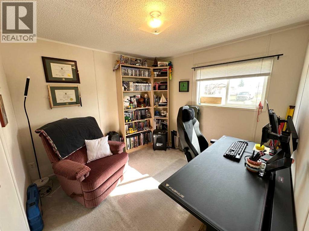 5242 46 Street - Photo 13