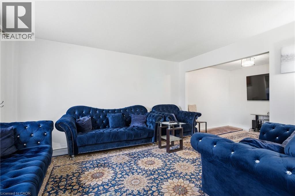 126 DINISON Crescent - Image 7