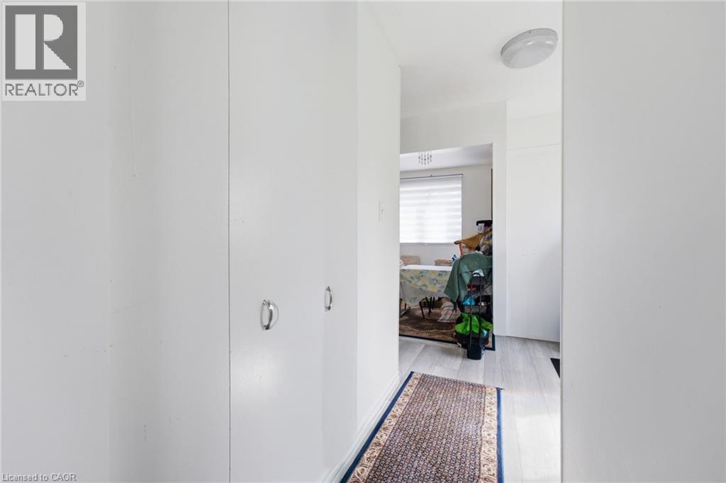 126 DINISON Crescent - Image 11