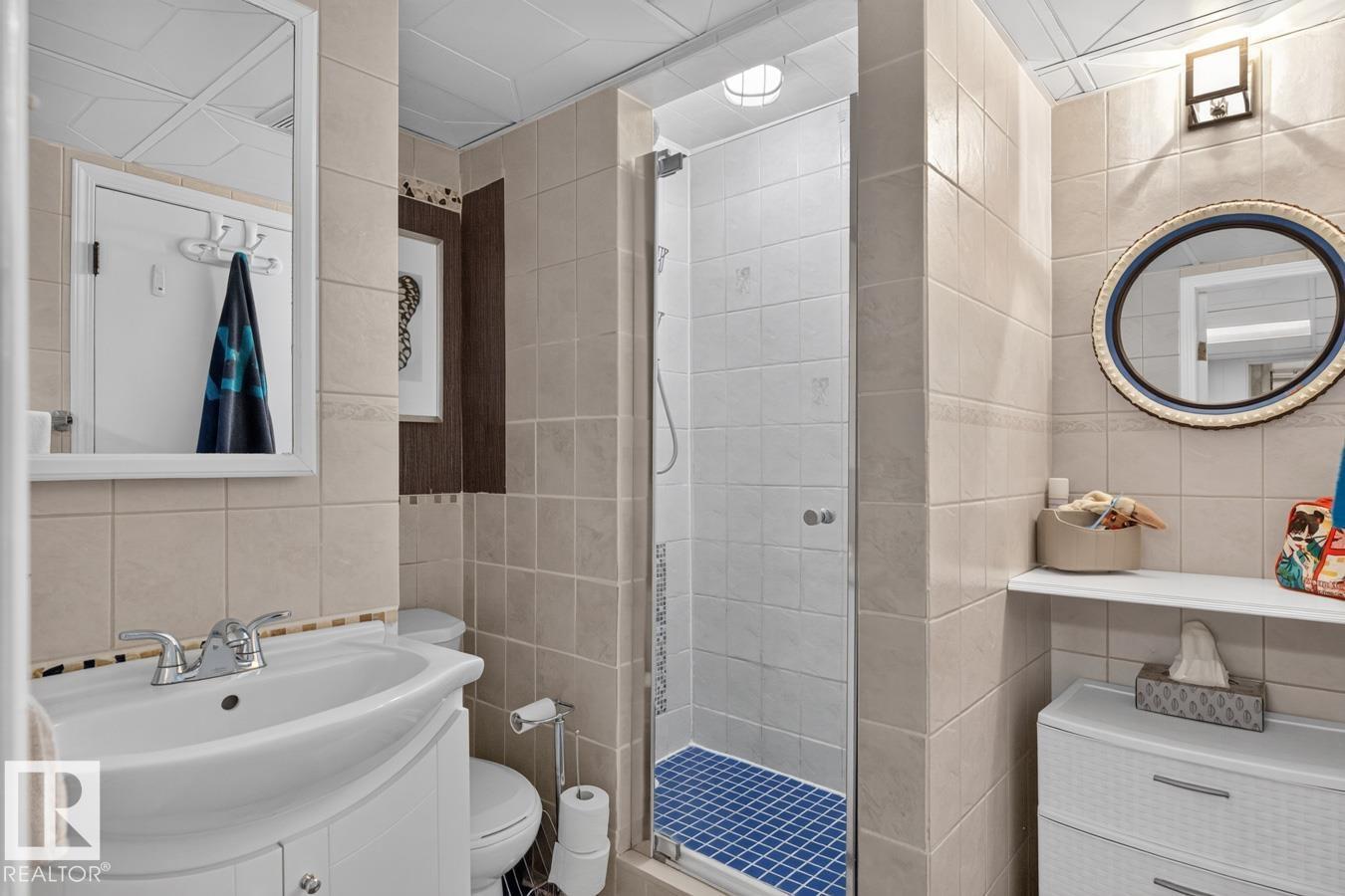 7724 97 Avenue NW - Photo 30