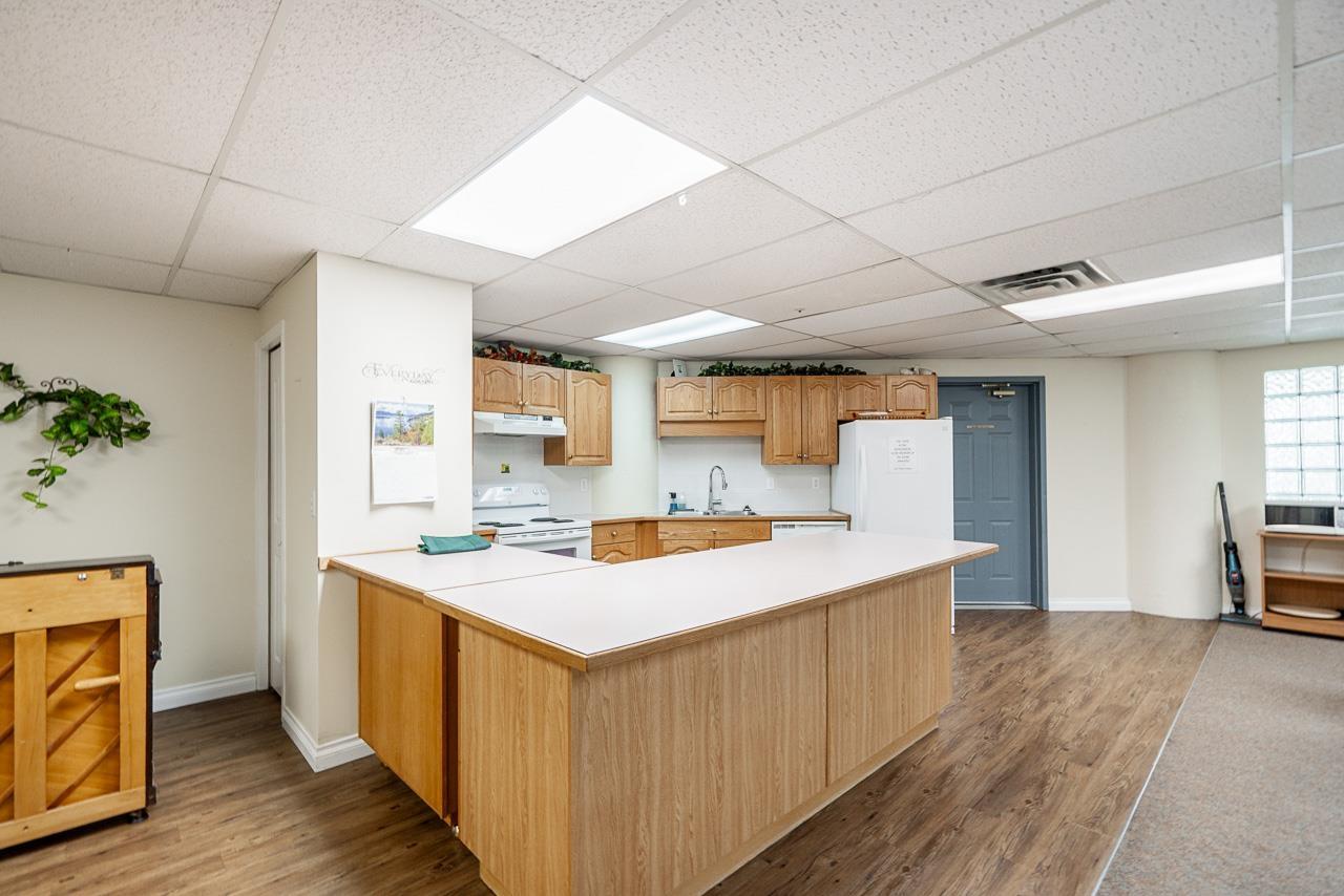 Photo of 109 2626 COUNTESS STREET 33