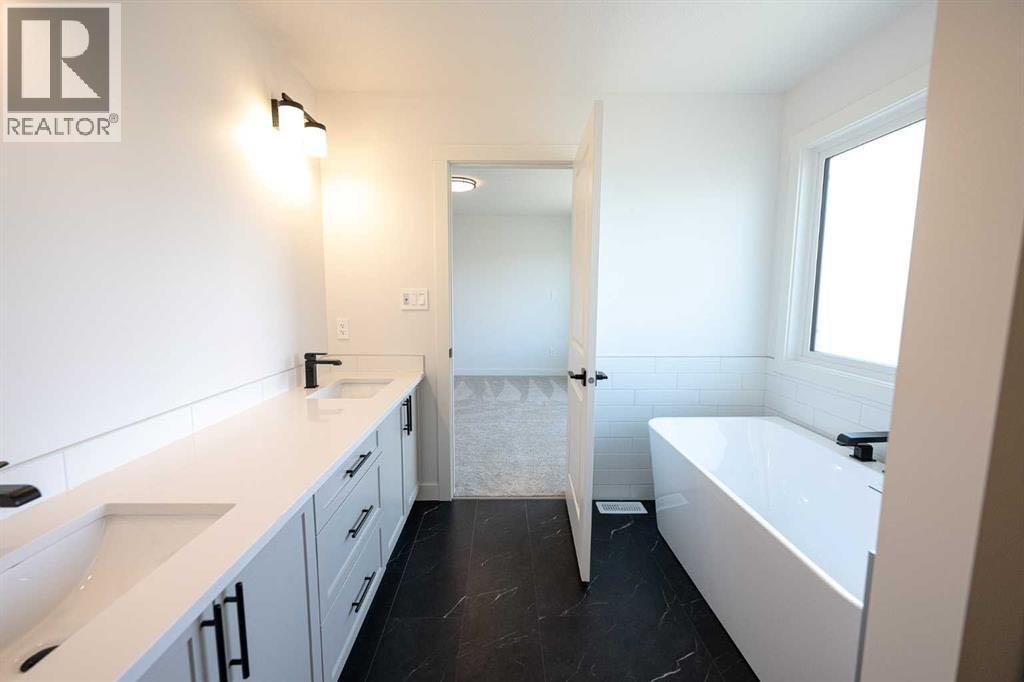 8702 128 Avenue - Photo 22